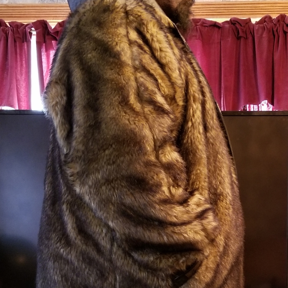 REVERSIBLE LEATHER COAT - Picture 7 of 7